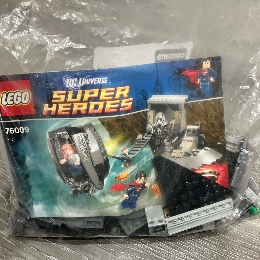 Lego #76009 set